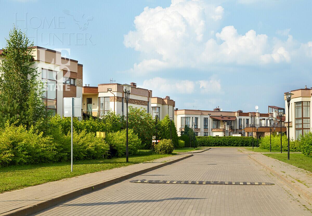 1-этажный коттедж 640 м² без отделки