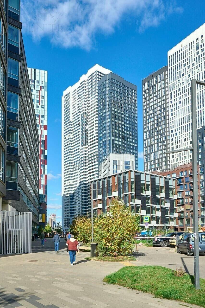 4-КОМН. КВАРТИРА С ОТДЕЛКОЙ 97.5 М² НА 17 ЭТАЖЕ