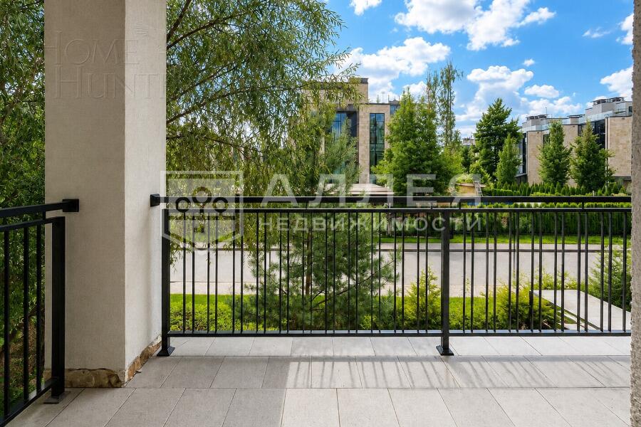 2-этажный коттедж 560 м² с отделкой