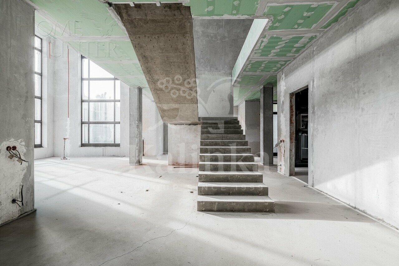 2-этажный коттедж 700 м² без отделки