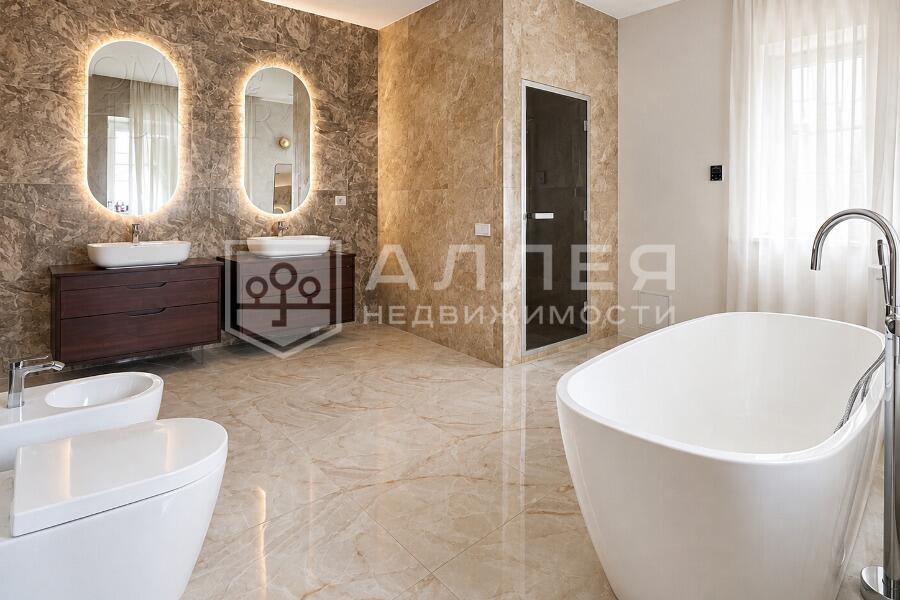 2-этажный коттедж 560 м² с отделкой
