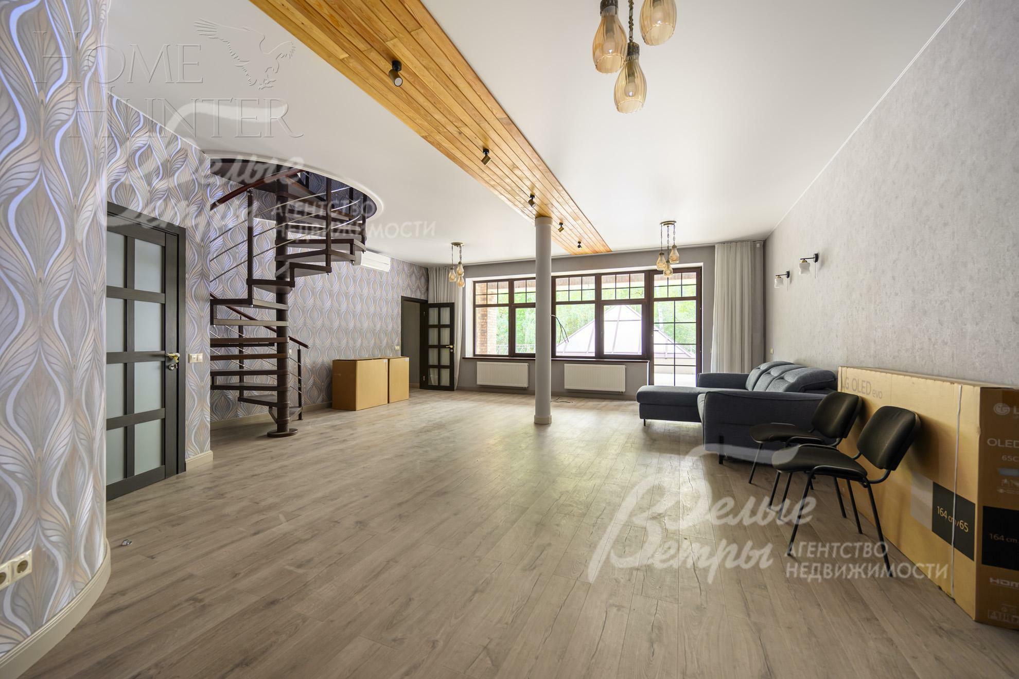3-этажный коттедж 1 830 м² без отделки