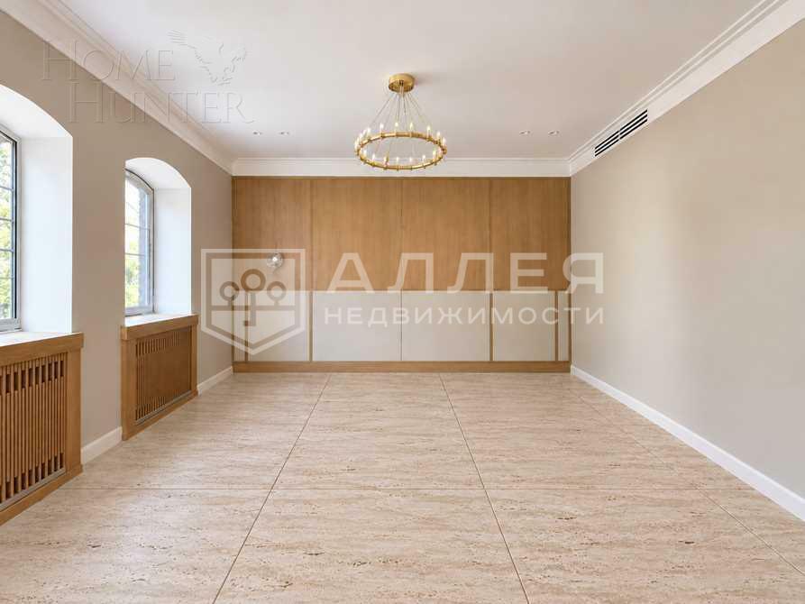 3-этажный коттедж 350 м² с отделкой