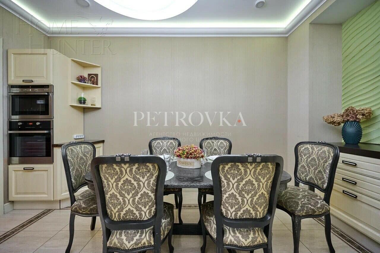 1-этажный таунхаус 320 м² с отделкой