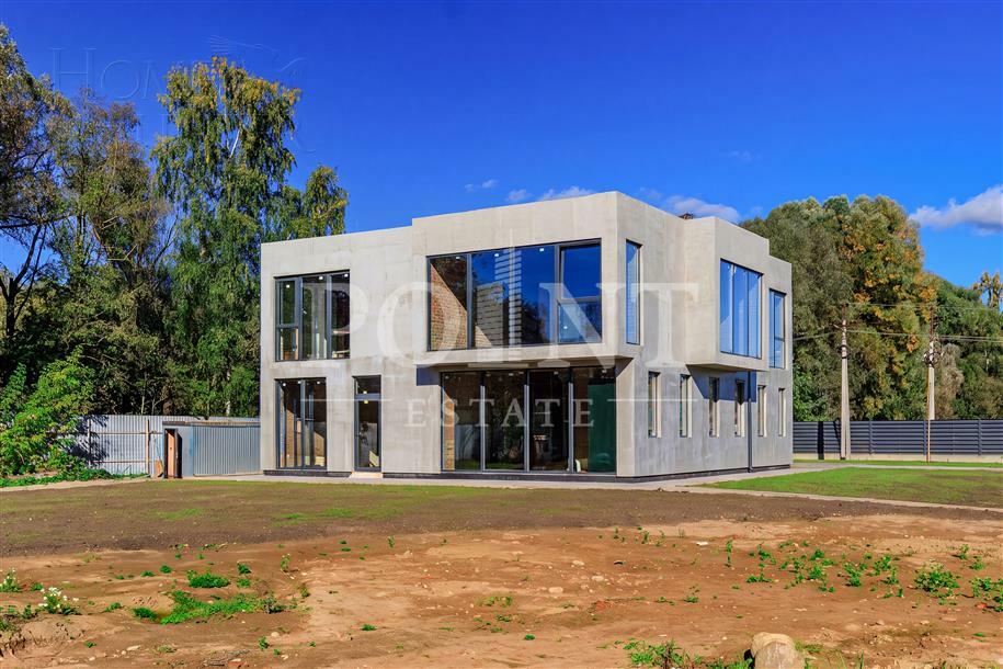 2-этажный коттедж 380 м² без отделки