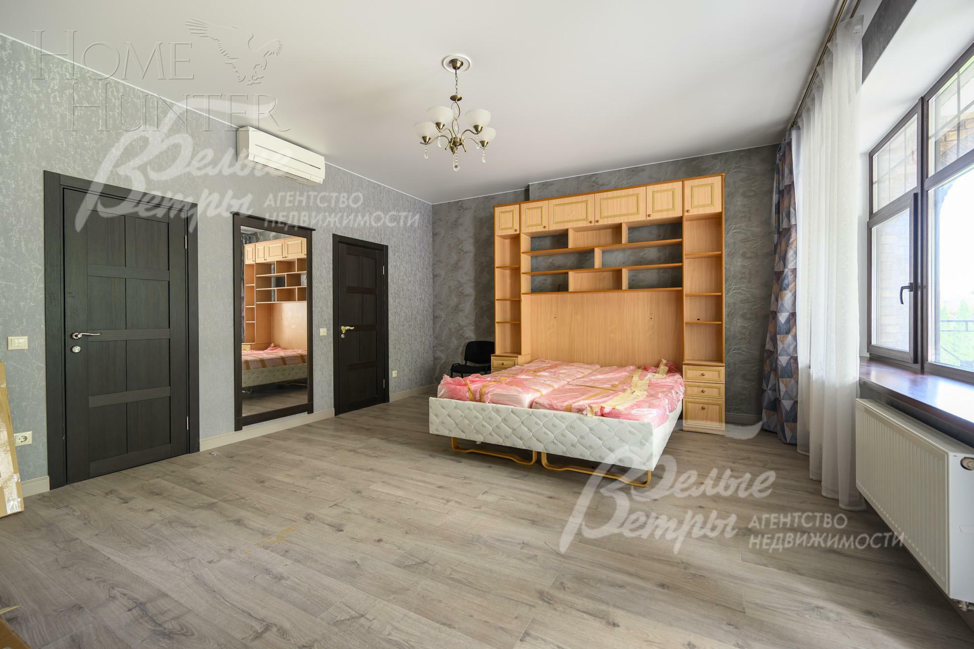 3-этажный коттедж 1 830 м² без отделки