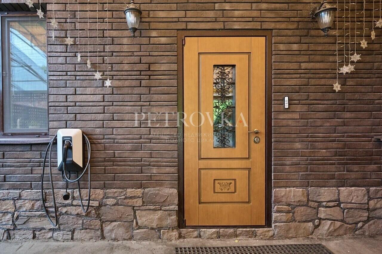 1-этажный таунхаус 320 м² с отделкой