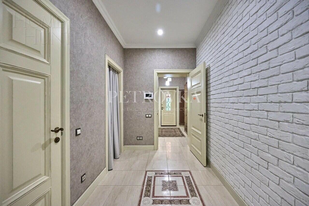 1-этажный таунхаус 320 м² с отделкой