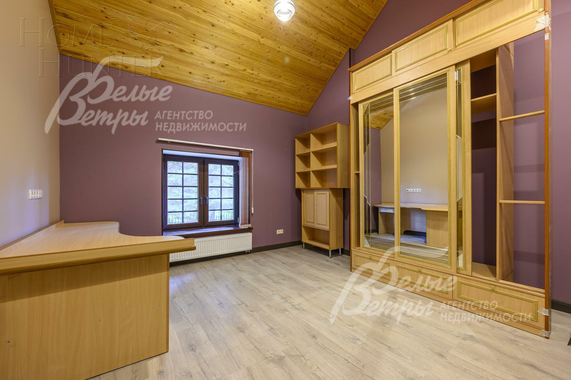 3-этажный коттедж 1 830 м² без отделки