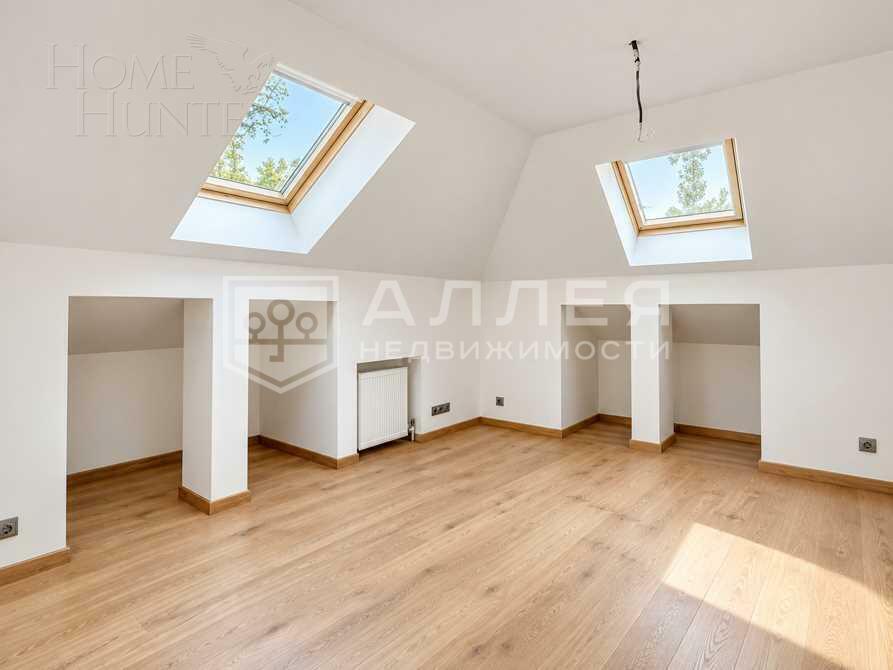 3-этажный коттедж 350 м² с отделкой