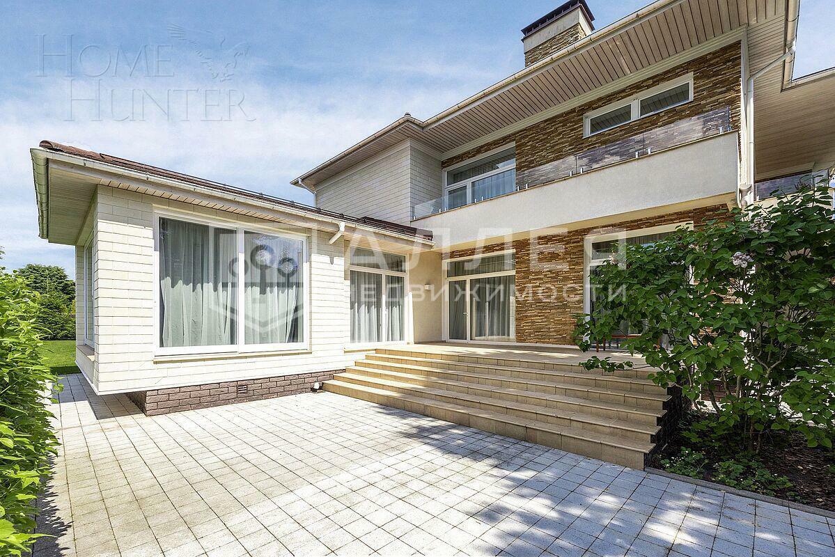 2-этажный коттедж 900 м² с отделкой