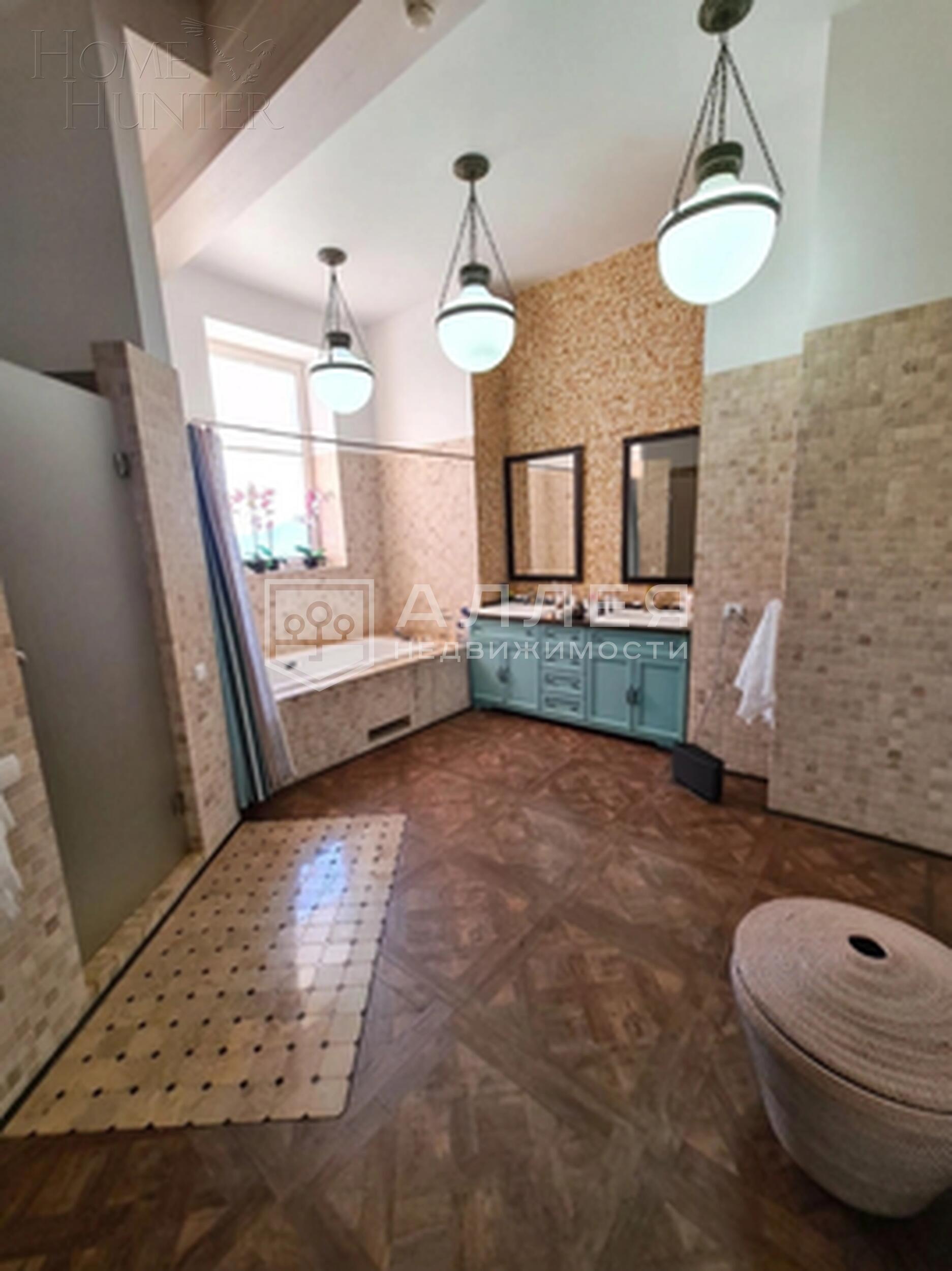 2-этажный коттедж 900 м² с отделкой