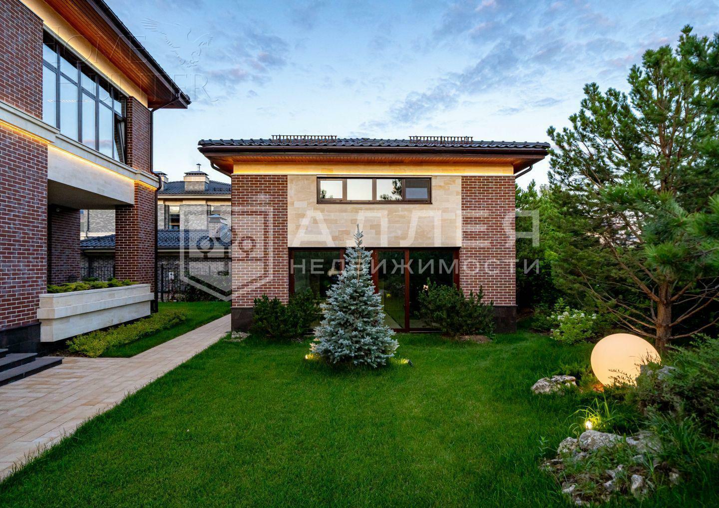 2-этажный коттедж 480 м² с отделкой