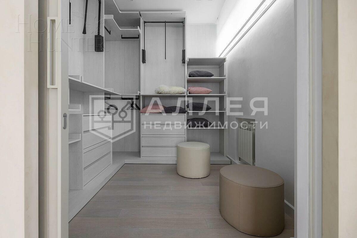 2-этажный коттедж 900 м² с отделкой