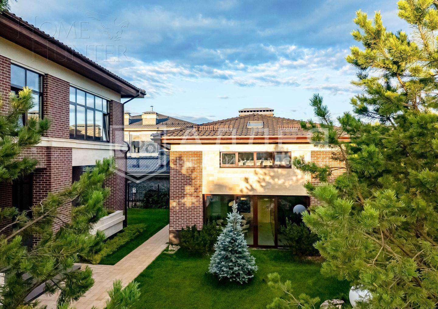 2-этажный коттедж 480 м² с отделкой