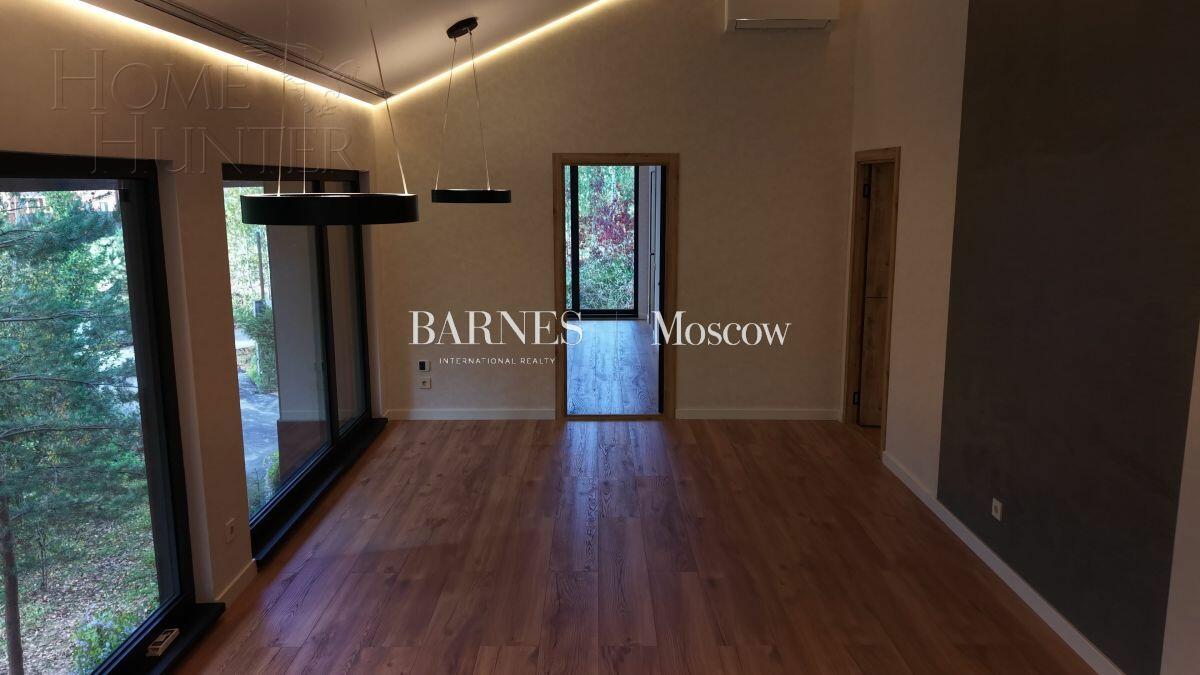 2-этажный коттедж 260 м² с отделкой