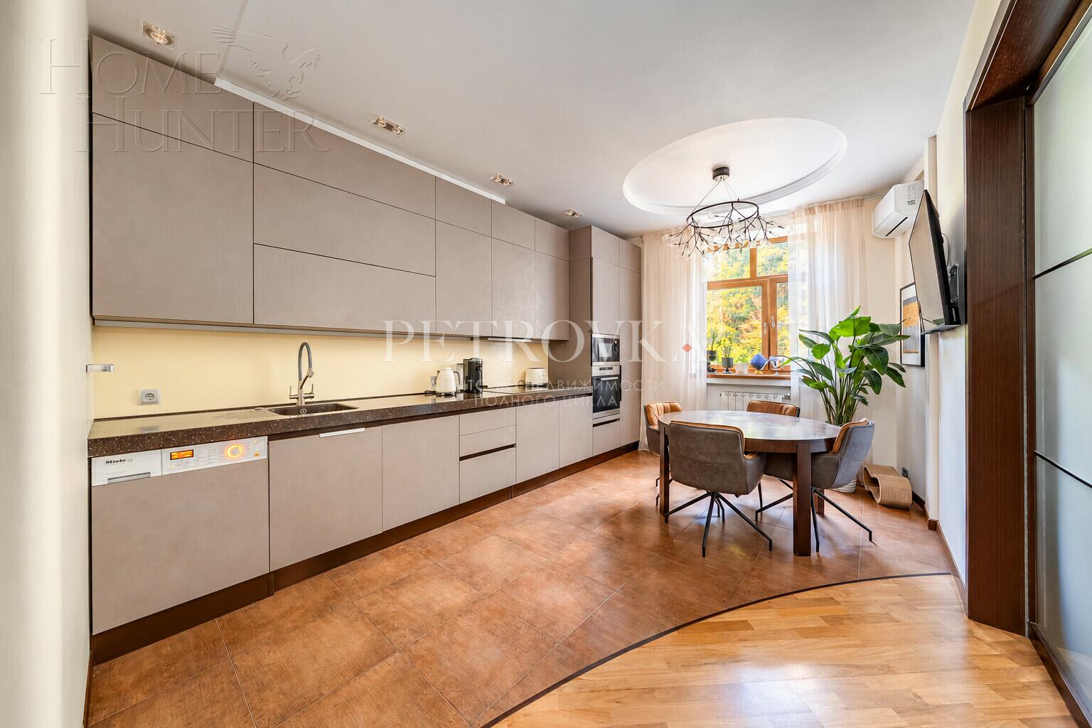 3-КОМН. КВАРТИРА С ОТДЕЛКОЙ 115.9 М² НА 2 ЭТАЖЕ