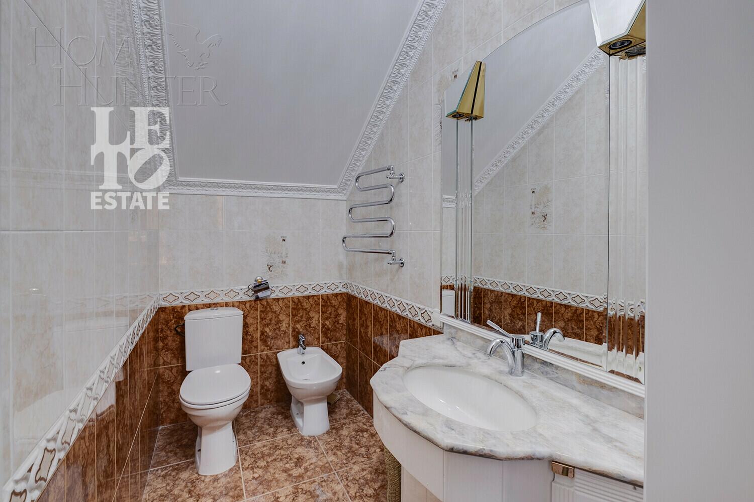 1-этажный коттедж 813 м² с отделкой