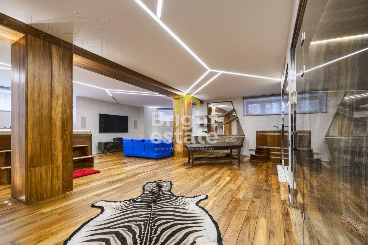 3-этажный коттедж 630 м² с отделкой