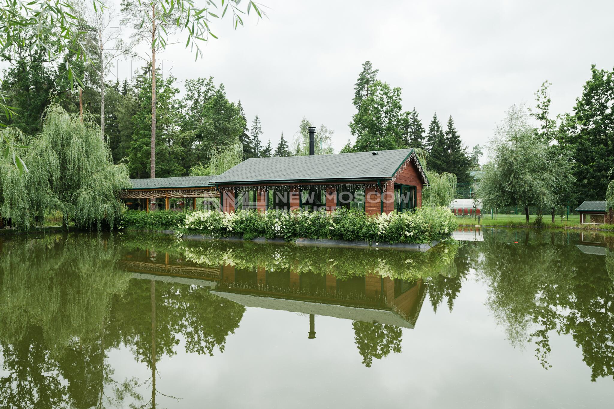 2-этажный коттедж 905.4 м² с отделкой
