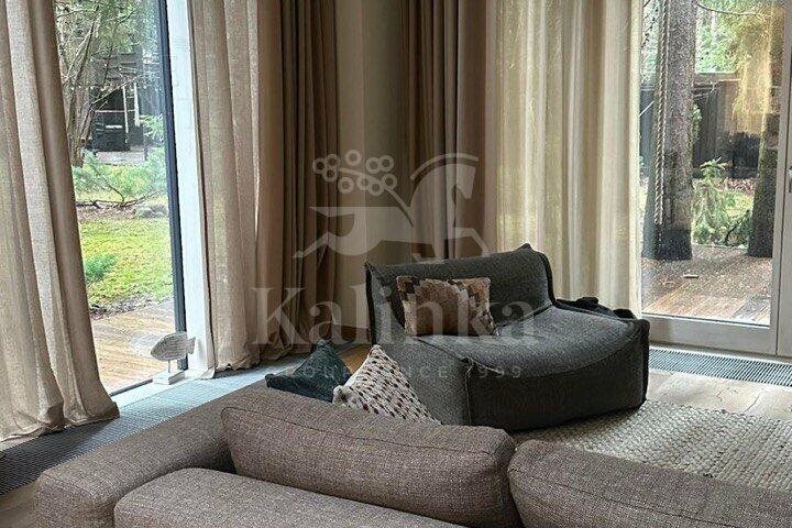 3-этажный коттедж 450 м² с отделкой