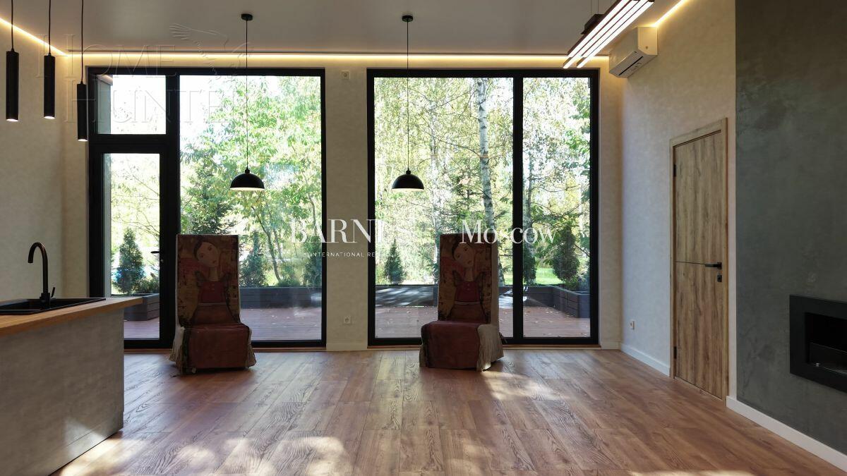 2-этажный коттедж 260 м² с отделкой