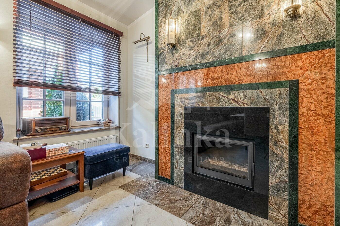3-этажный коттедж 400 м² с отделкой