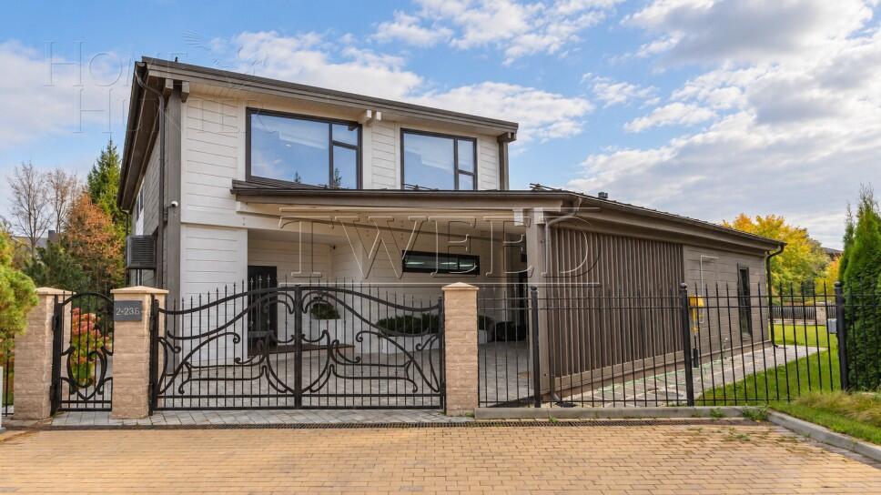 2-этажный коттедж 500 м² с отделкой