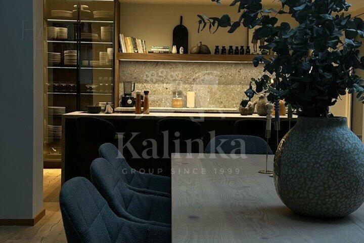 3-этажный коттедж 450 м² с отделкой