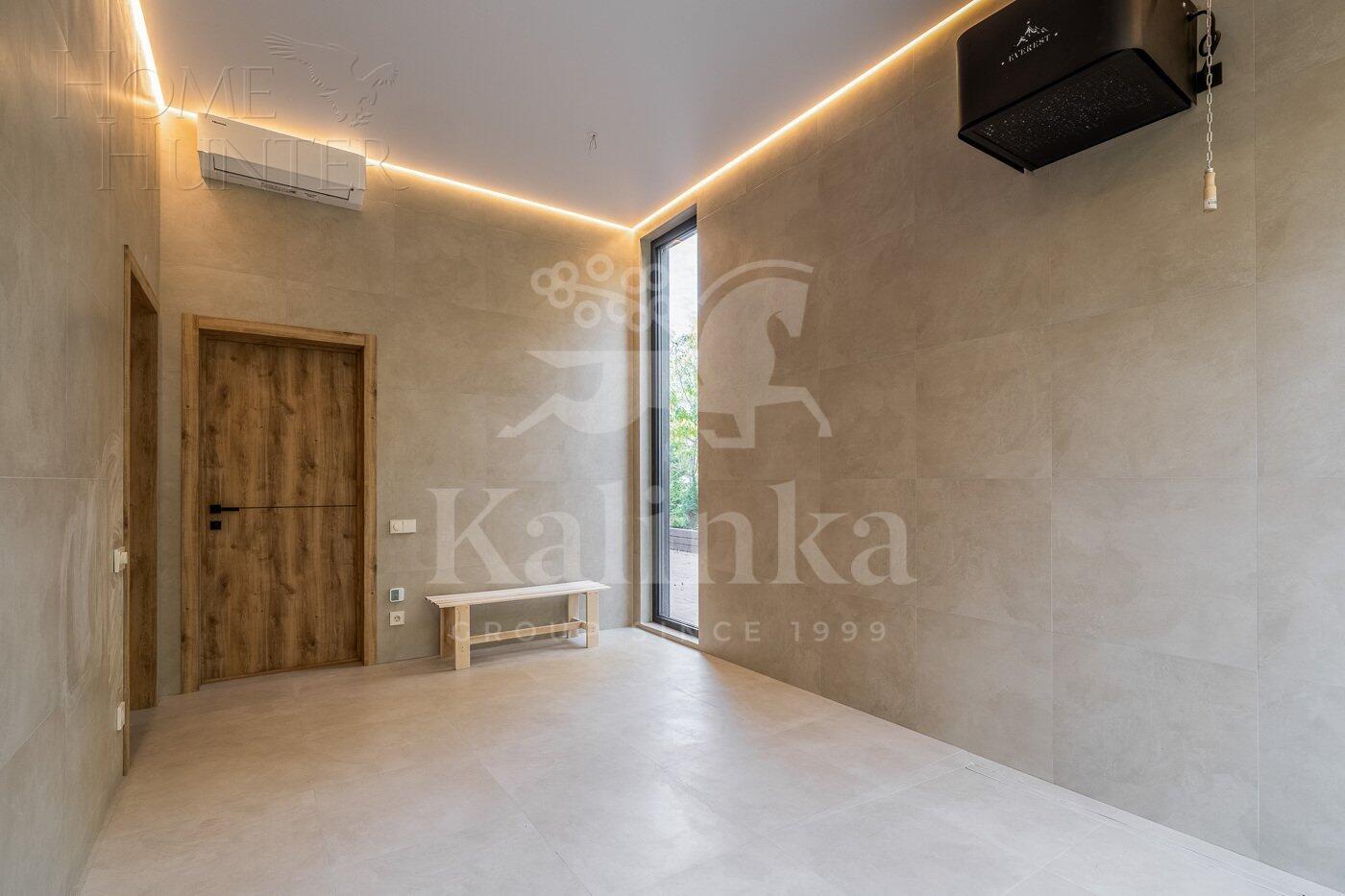 2-этажный коттедж 260 м² с отделкой