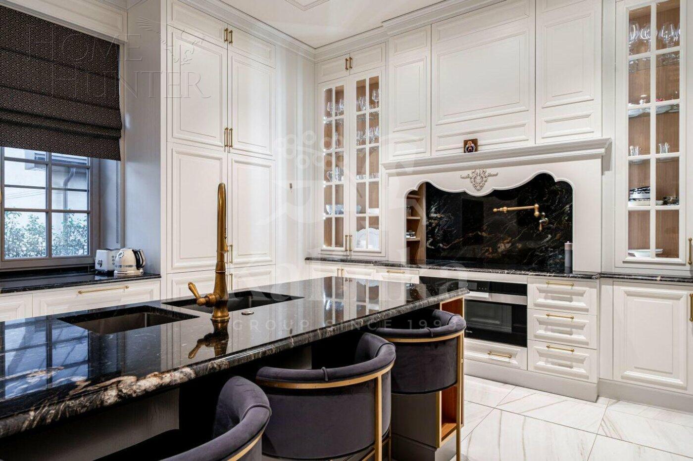 2-этажный коттедж 606.5 м² с отделкой