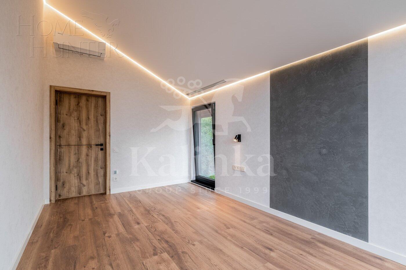 2-этажный коттедж 260 м² с отделкой