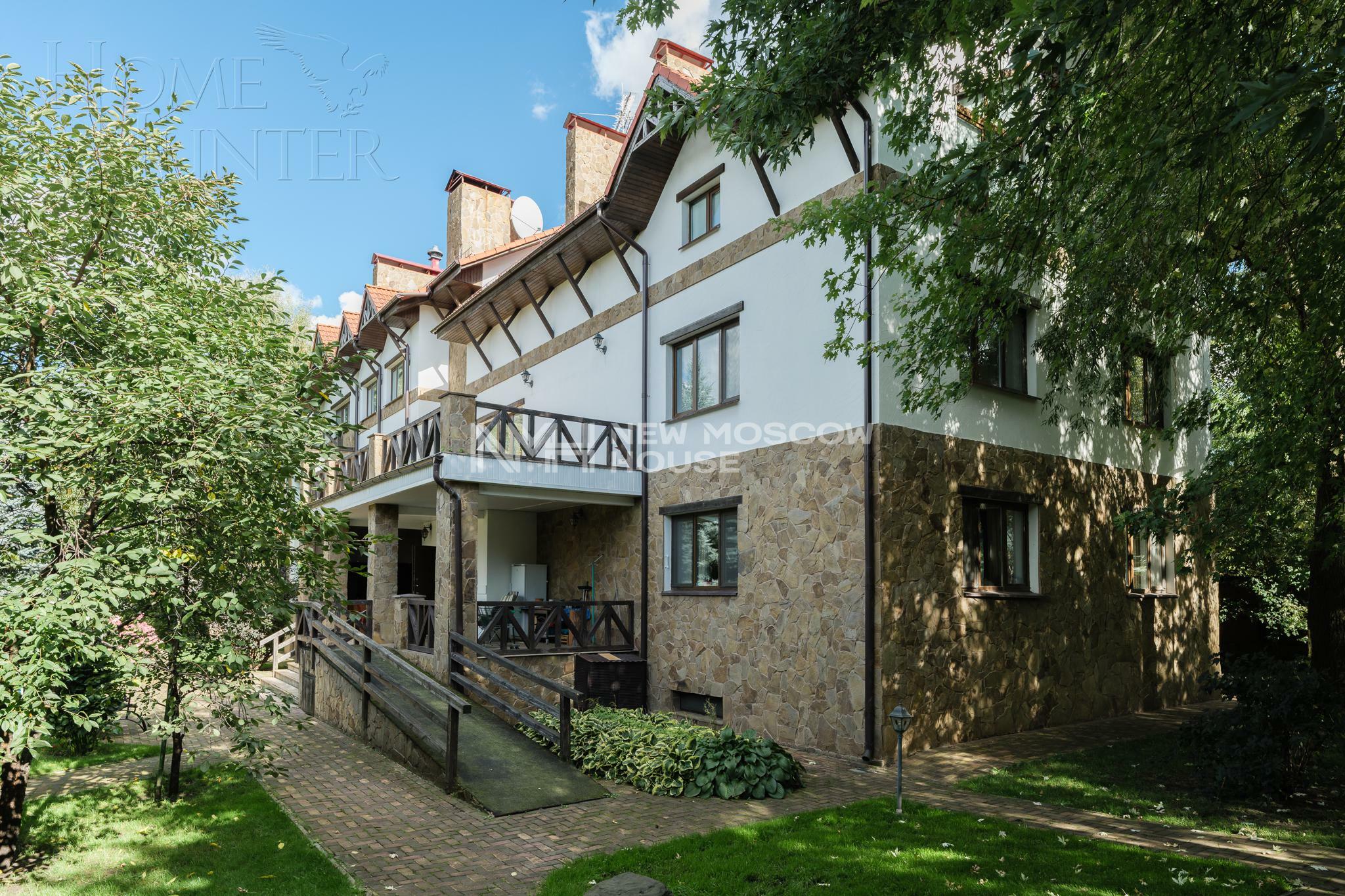 4-этажный коттедж 1 344 м² с отделкой