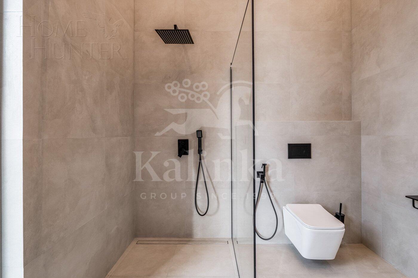 2-этажный коттедж 260 м² с отделкой
