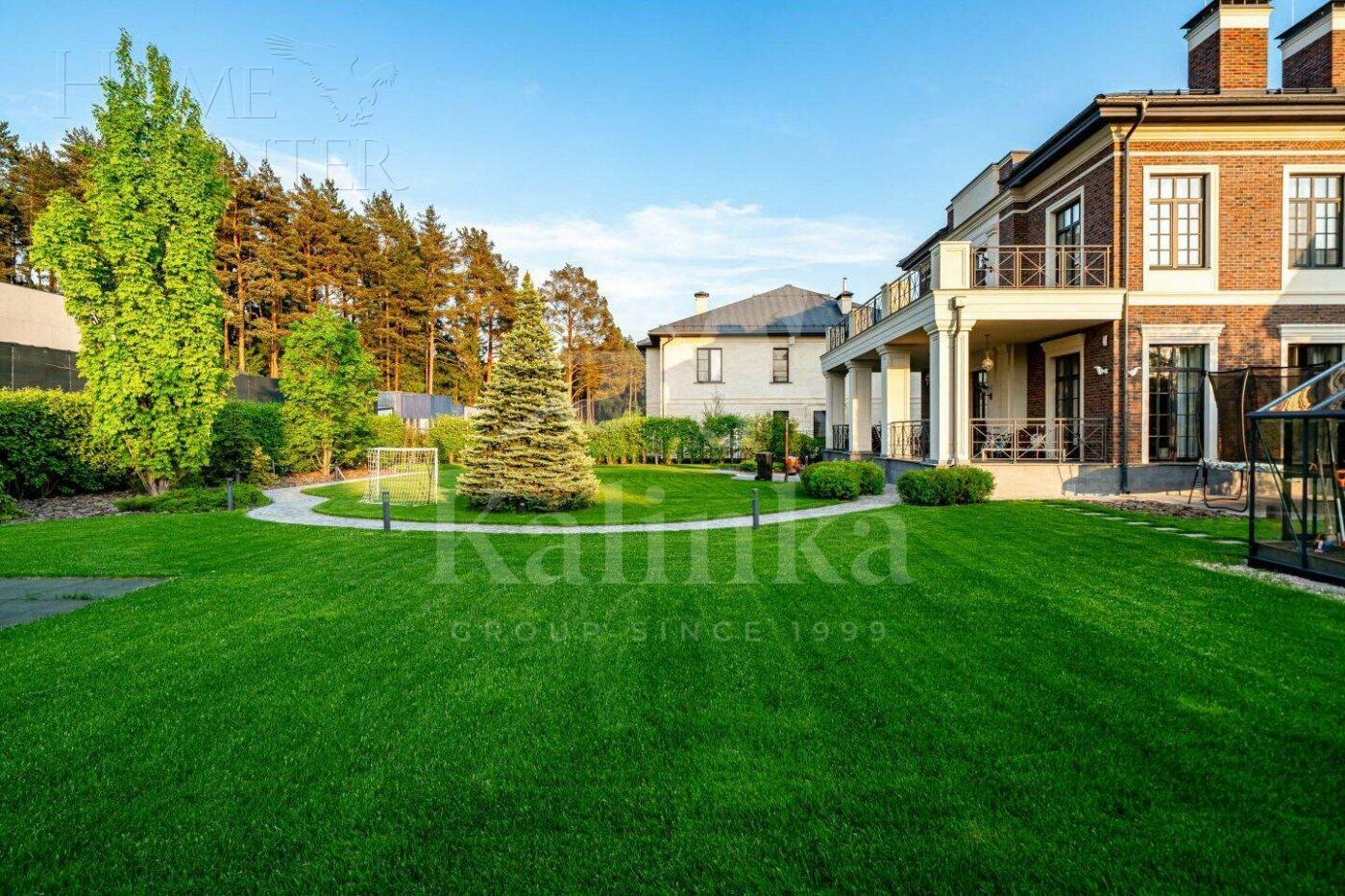 2-этажный коттедж 606.5 м² с отделкой
