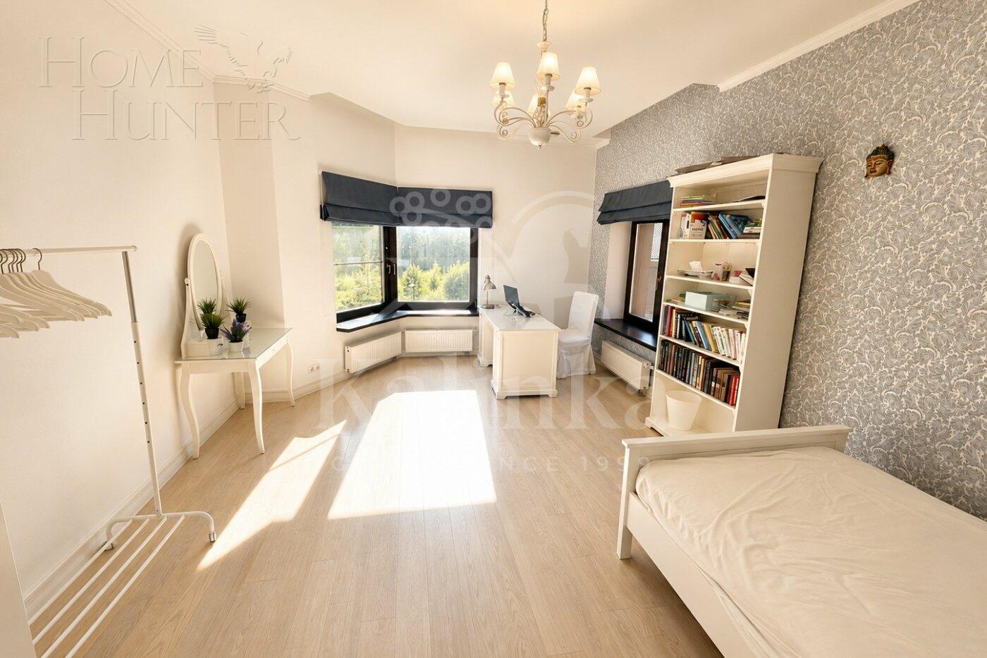 2-этажный коттедж 1 000 м² с отделкой