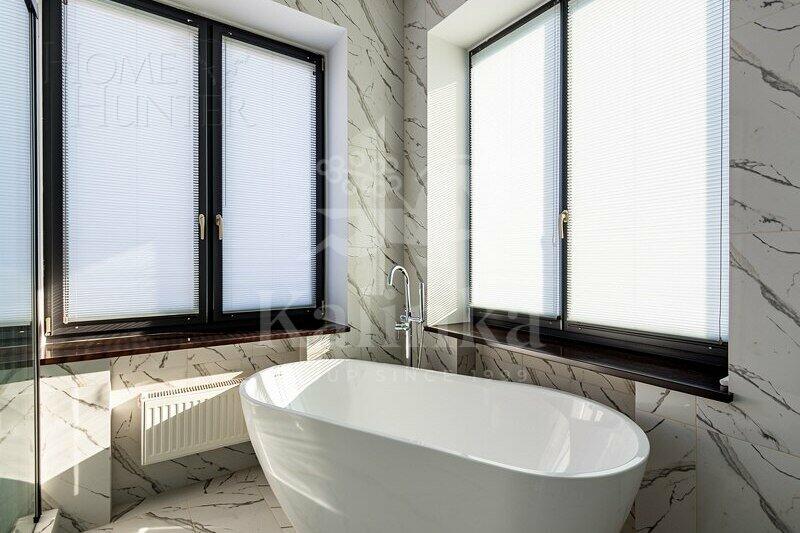 3-этажный коттедж 250 м² с отделкой