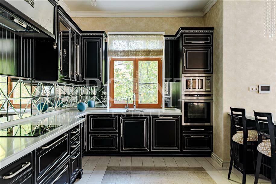 КОТТЕДЖ 500 м² с отделкой