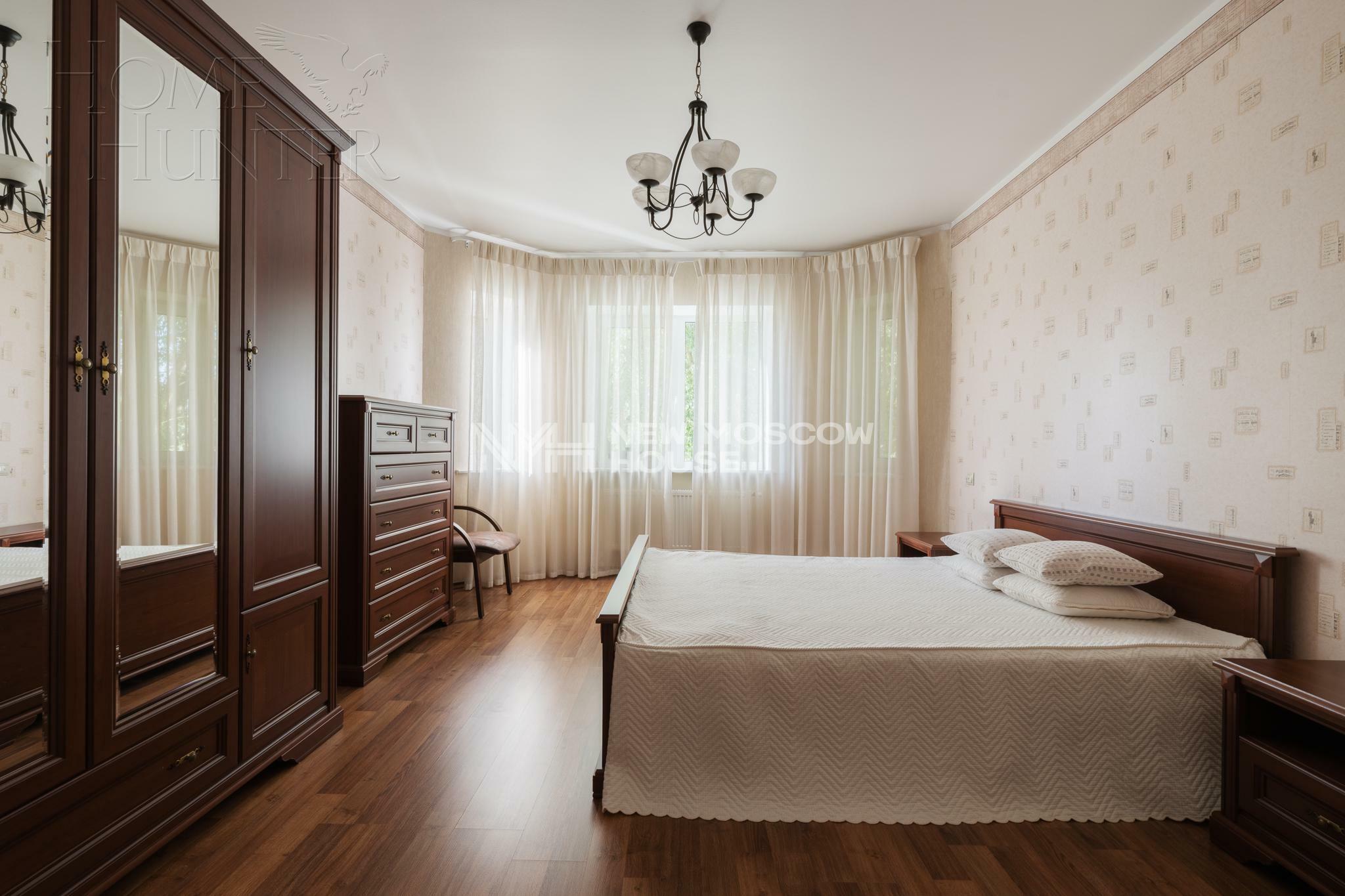 4-этажный коттедж 1 344 м² с отделкой