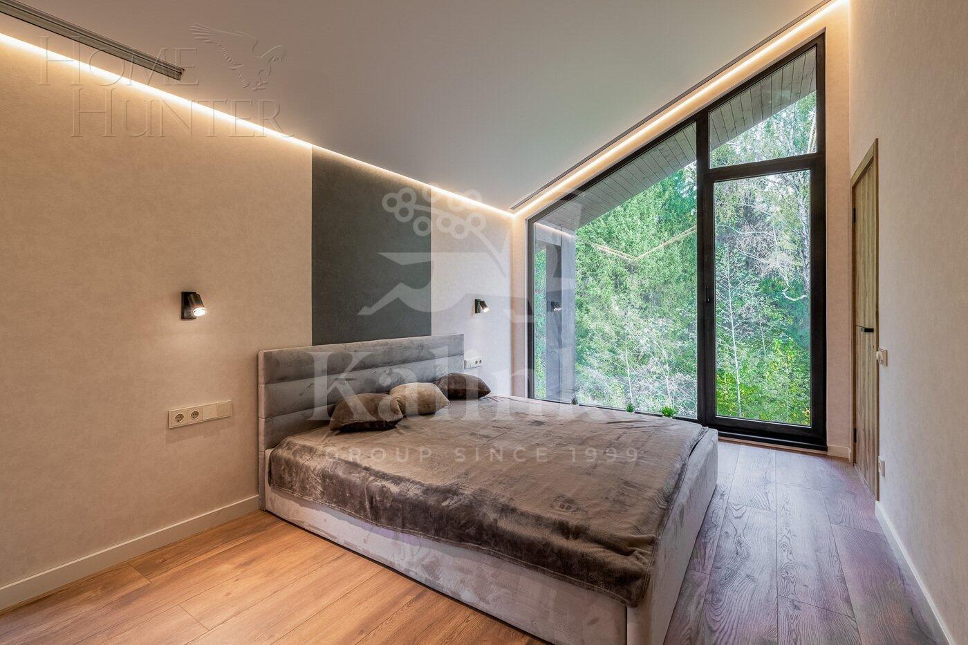 2-этажный коттедж 260 м² с отделкой