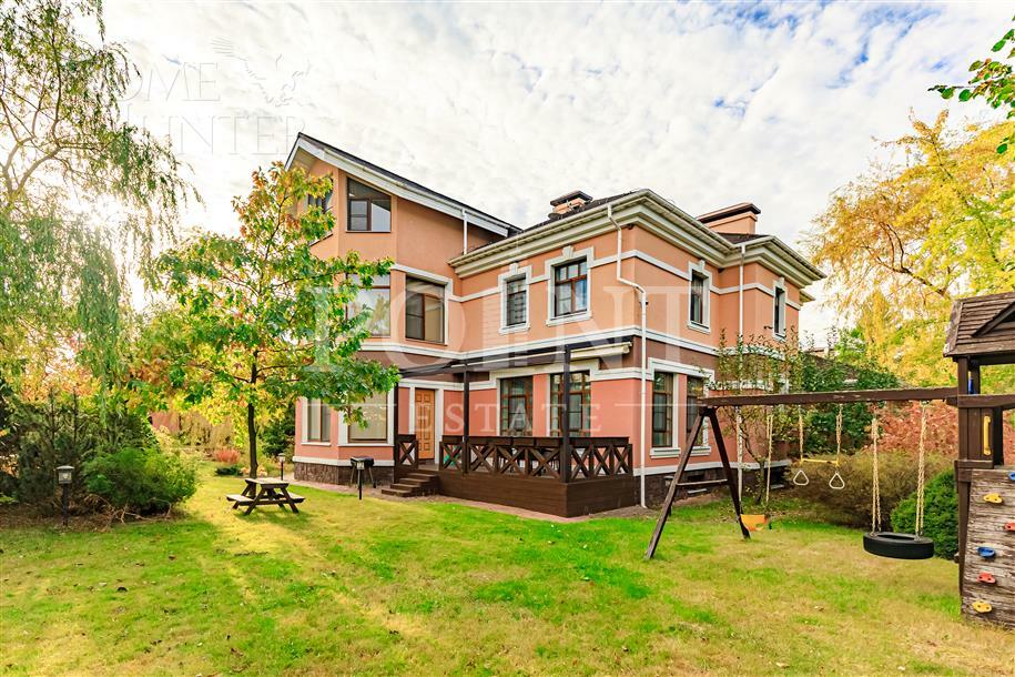 КОТТЕДЖ 500 м² с отделкой