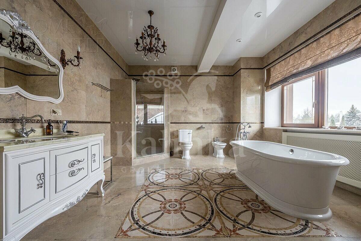 3-этажный коттедж 800 м² с отделкой