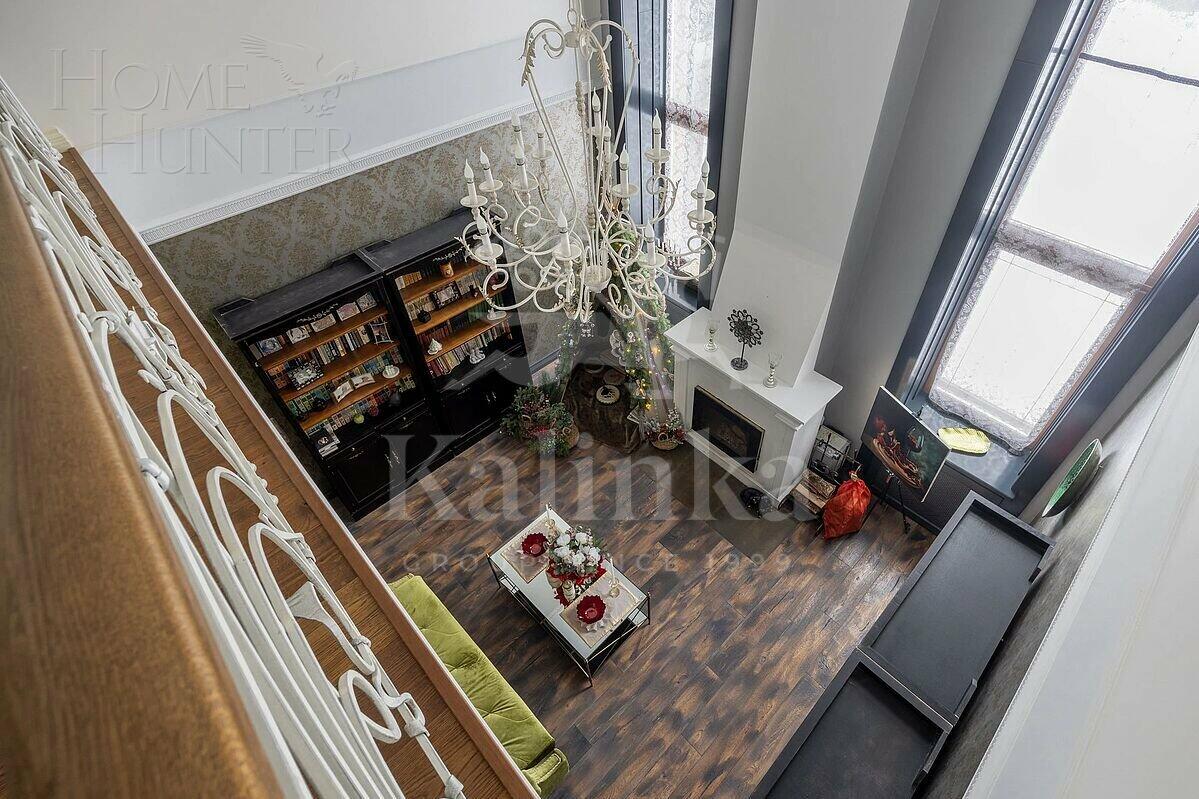 3-этажный коттедж 800 м² с отделкой