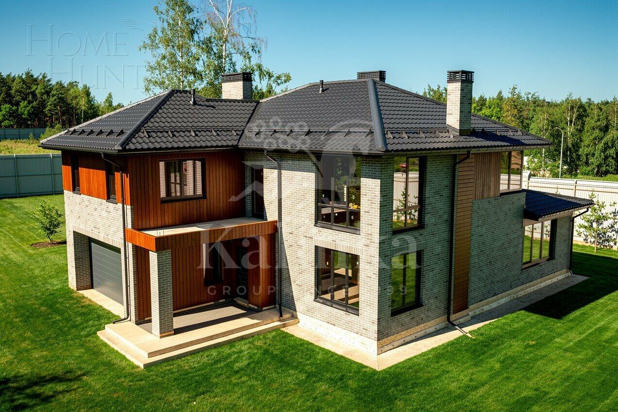 2-этажный коттедж 298.3 м² без отделки
