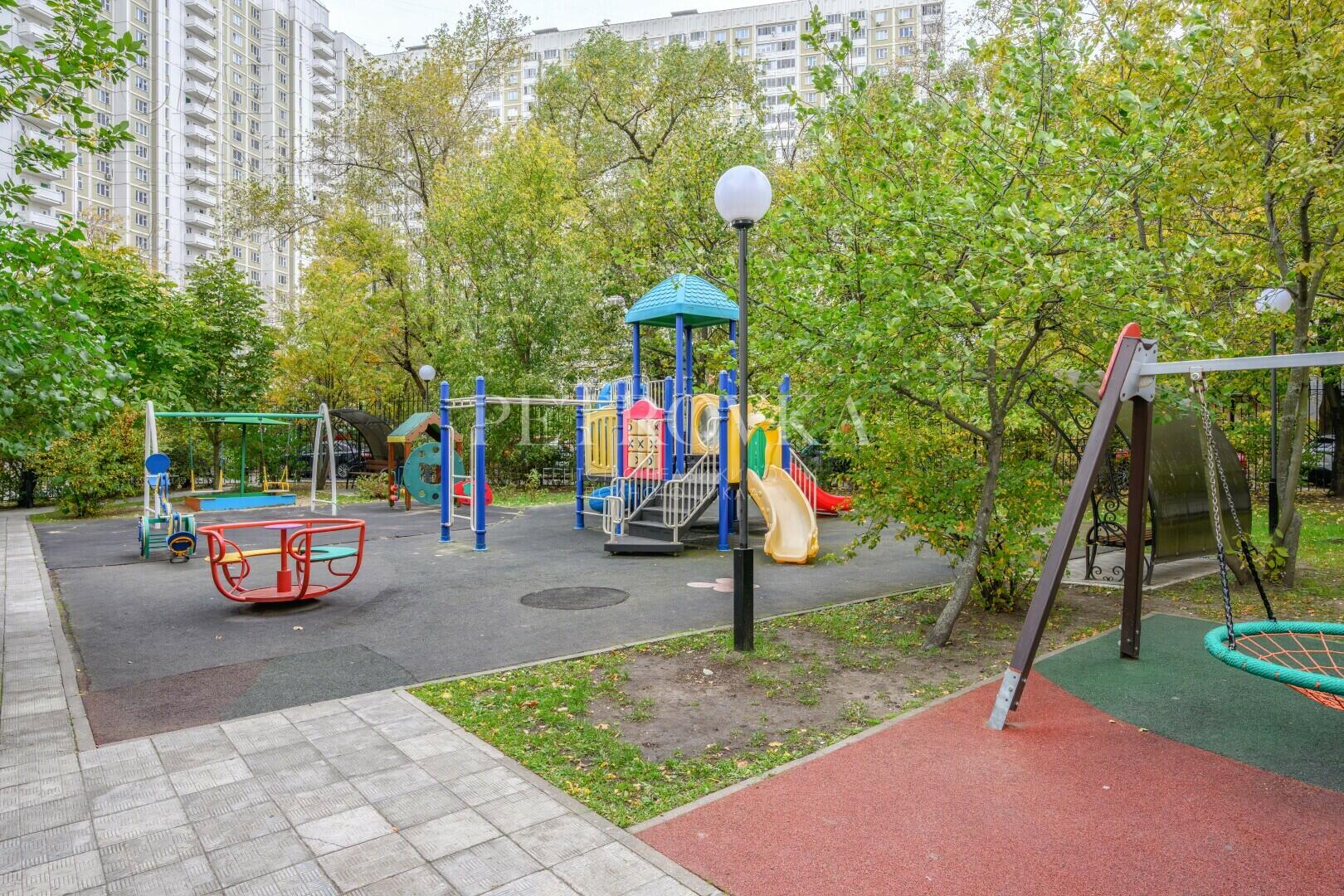 3-КОМН. КВАРТИРА С ОТДЕЛКОЙ 124 М² НА 12 ЭТАЖЕ