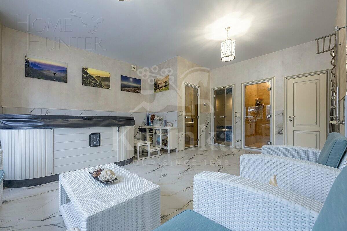 3-этажный коттедж 800 м² с отделкой