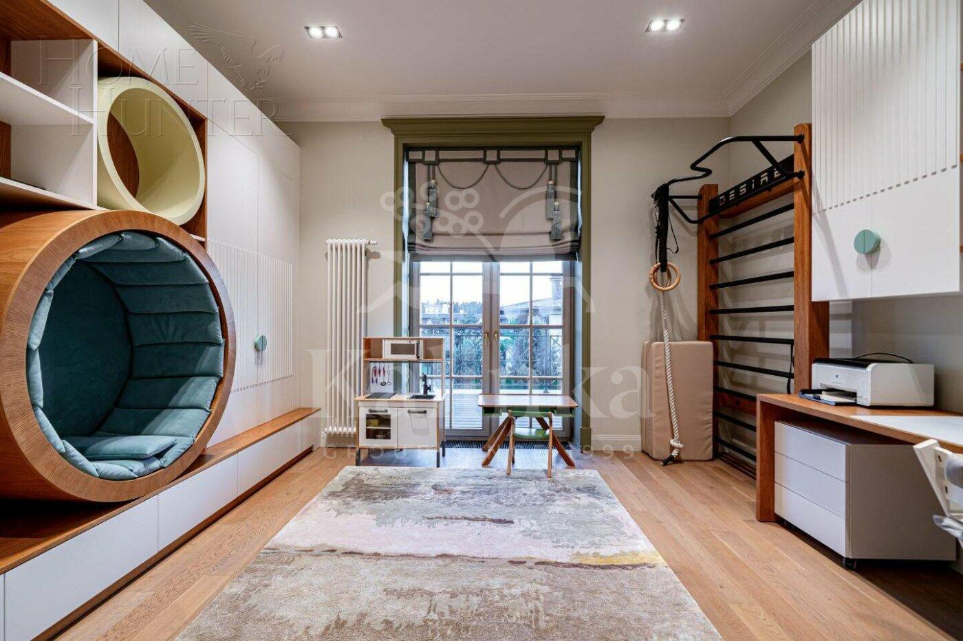 2-этажный коттедж 606.5 м² с отделкой
