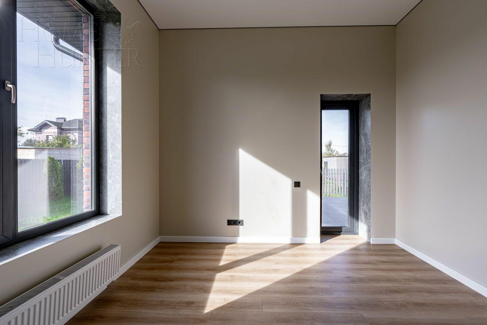 1-этажный коттедж 260 м² с отделкой
