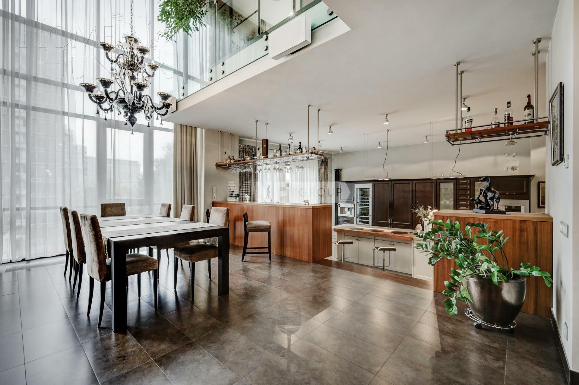 2-УРОВНЕВАЯ КВАРТИРА С ОТДЕЛКОЙ 246 М² НА 2 ЭТАЖЕ