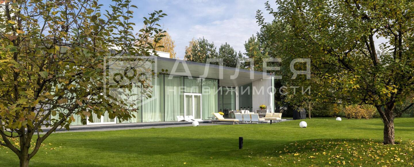 2-этажный коттедж 1 150 м² с отделкой